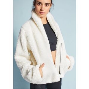 ALO Yoga Cozy Up Sherpa Jacket White NWOT
